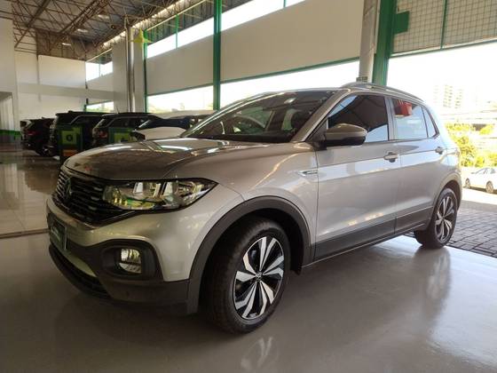 VOLKSWAGEN T-CROSS 1.0 200 TSI TOTAL FLEX COMFORTLINE AUTOMÁTICO VOLKSWAGEN T-CROSS 1.0 200 TSI TOTAL FLEX COMFORTLINE AUTOMÁTICO